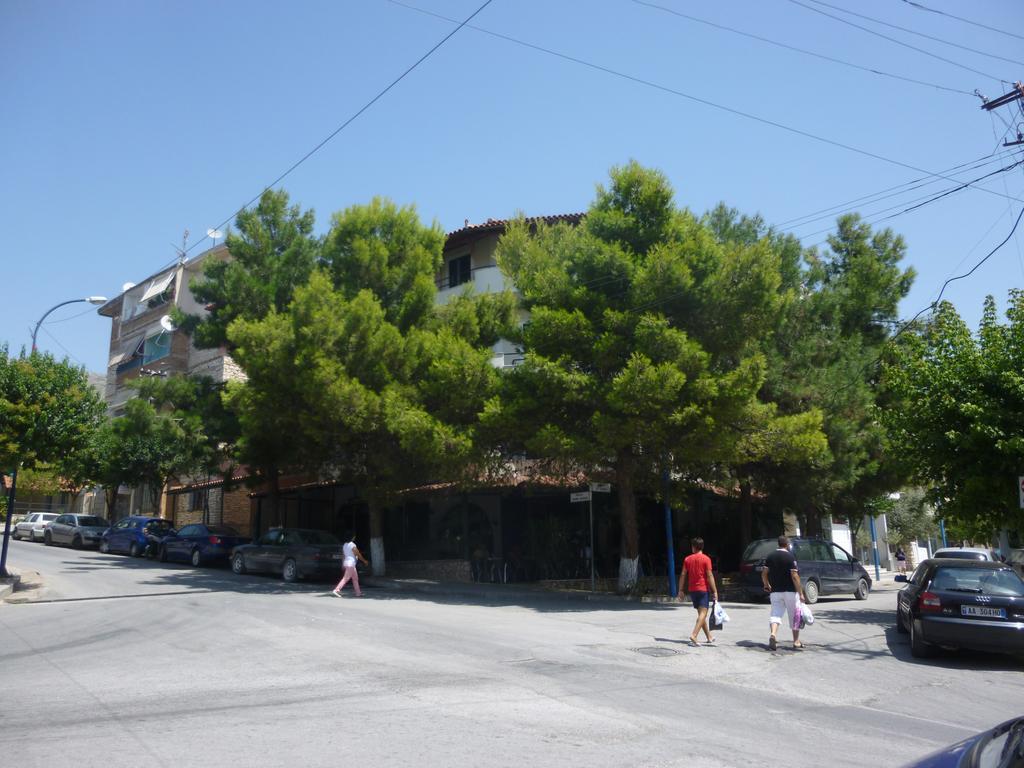 Joy Hotel Sarandë 외부 사진